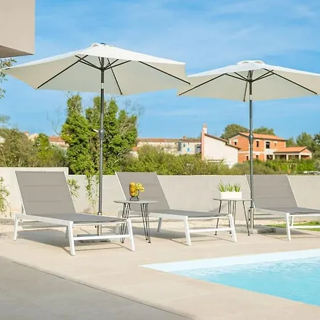 Vila Drandic By Istrialux Bale